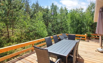 „Hallgerd“ – 800 m vom Meer entfernt in Bornholm 3