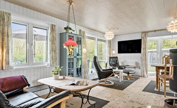 Beautiful home in Hemmet with WiFi 3