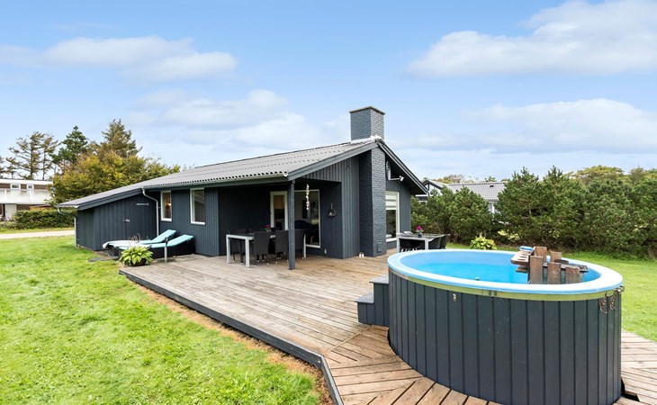 3 bedroom awesome home in Ulfborg 1