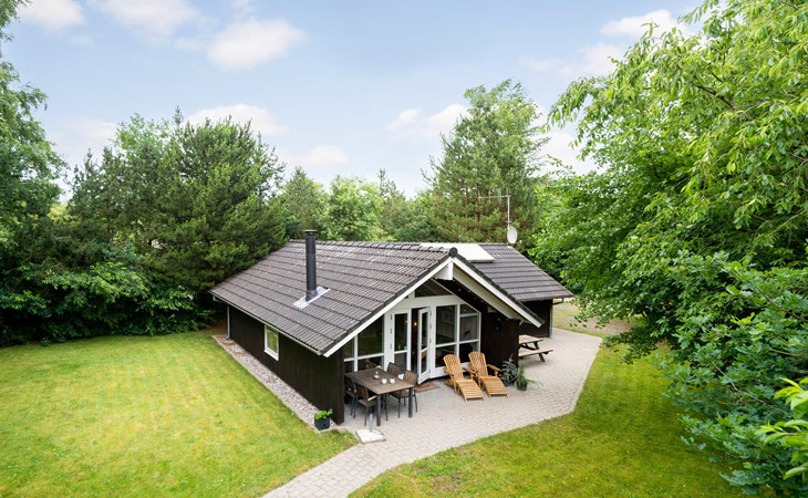 Beautiful home in Ansager with WiFi 1