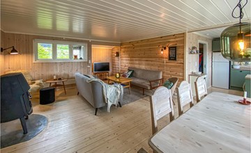 Gorgeous home in Lillehammer with WiFi 3