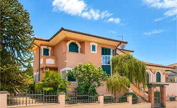 Awesome home in Porec 2