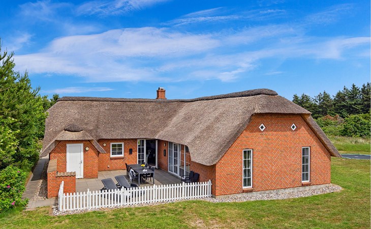 Awesome home in Ulfborg with sauna 1