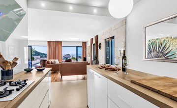 "Villa Rita" mit Blick auf das Wasser 3