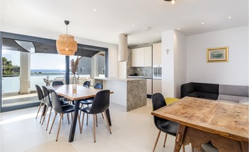 3 bedroom amazing apartment in Pakostane 3