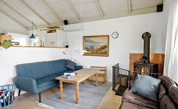 Awesome home in Harboøre 3