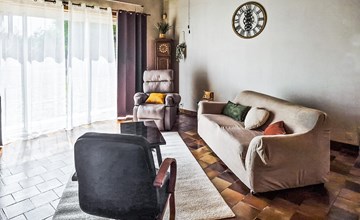 Gorgeous home in Civrac-en-Médoc with WiFi 3