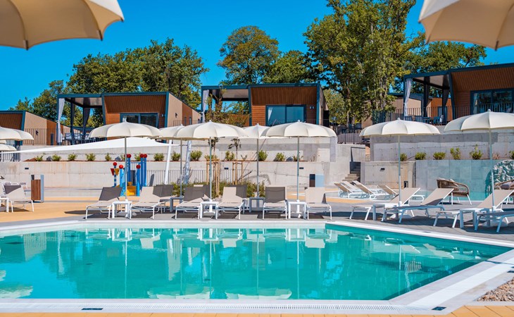 Amazing home in Njivice with swimming pool 1