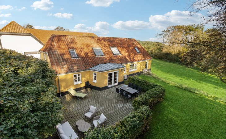 3 bedroom cozy home in Løgstrup 1
