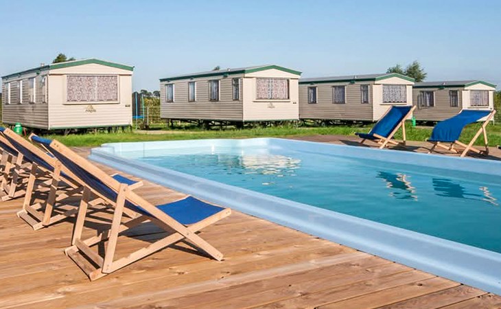 Awesome home in Sarbinowo 1