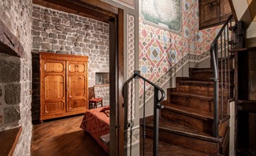 Medieval Tower mit Whirlpool auf der Dachterrasse 2
