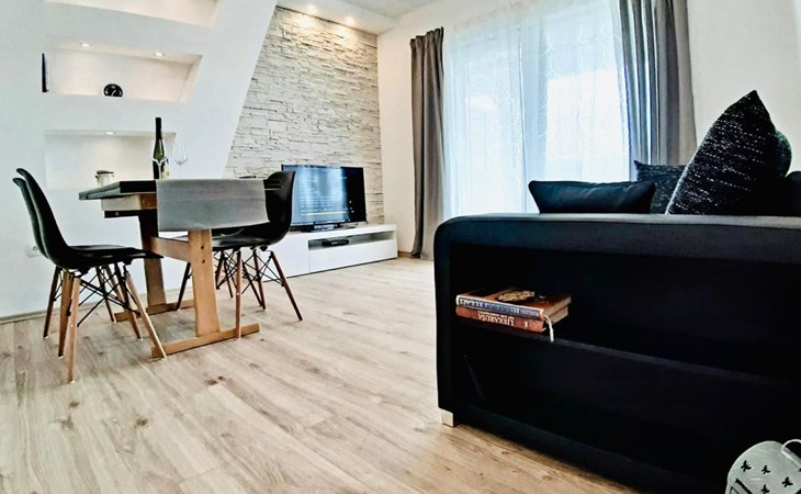 Wohnung Marica mit Balkon und herrlichem Meerblick 1