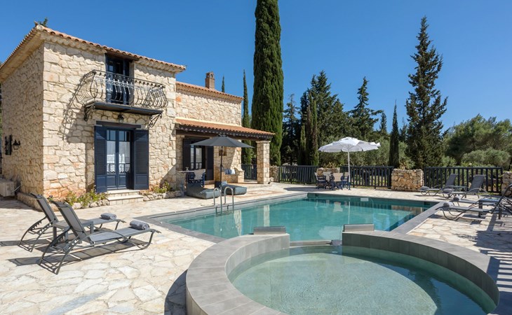 Villa Nefeli mit privatem Pool 1