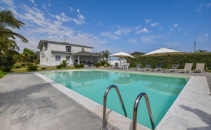 Stunning home in Balestrate 1