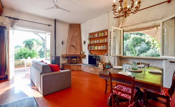 2 bedroom cozy apartment in Camaiore 3