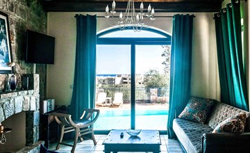 Niriides Villas_ Liagori_ 2-Schlafzimmer privater Pool 2