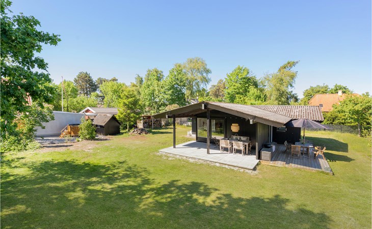 Lovely home in Væggerløse with WiFi 1