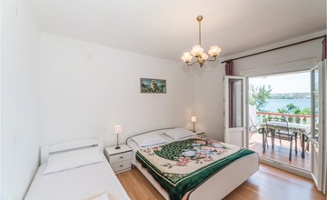 Lovely apartment in Kustici with WiFi 3