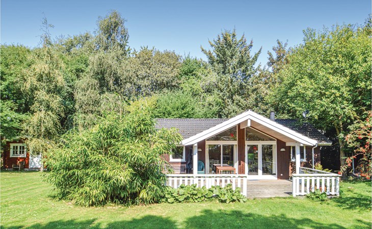 Cozy home in Lundby with sauna 1