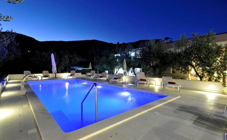 Villa Rimac in Kastel Stafilic mit Garten, Grill 1