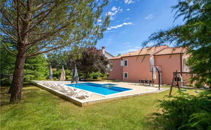 House Roberta 1
