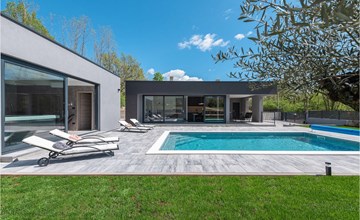 Villa Alison Deluxe 3