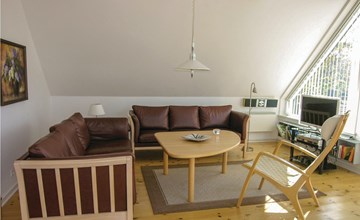 4 bedroom beautiful home in Svaneke 3