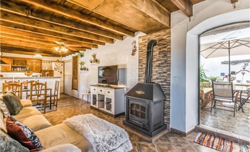 Gorgeous home in Hornachuelos with WiFi 3
