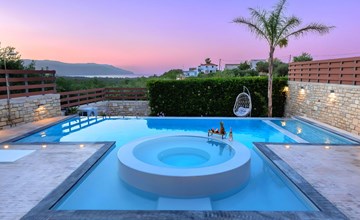 "Minoas Villa" mit Whirlpool 3