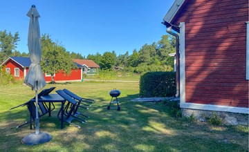 1 bedroom lovely home in Köpingsvik 2