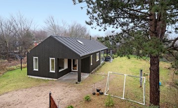 Beautiful home in Fårevejle with WiFi 2