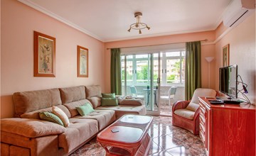 Stunning apartment in Torrevieja 3
