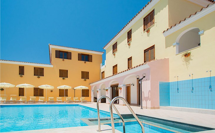 Appartement aan het strand in Orosei 1