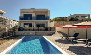Awesome home in Crikvenica with private swimming pool, can be inside or outside 2