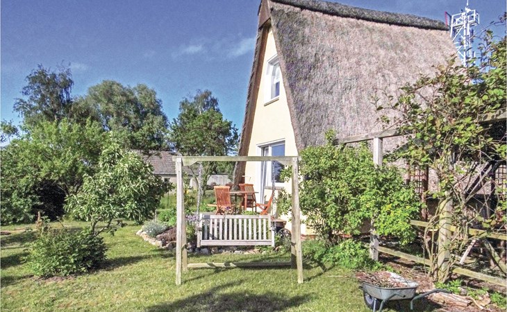 Awesome home in Hohen Wieschendorf 1