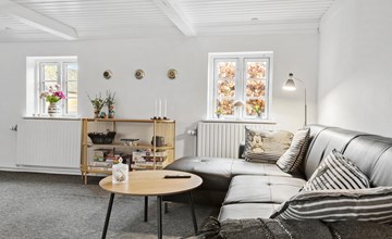 4 bedroom awesome home in Grenaa 3
