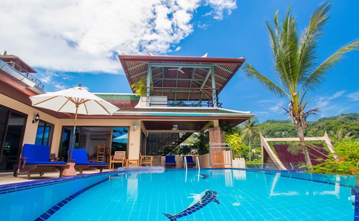 Wunderschöne private Villa mit Infinity Pool 1