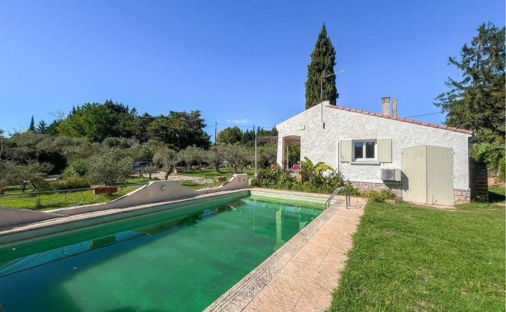 Beautiful home in Fontvieille 1