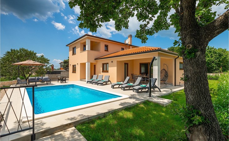 Villa Dora N 1