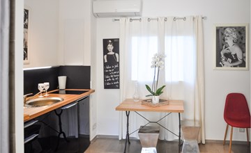 Stunning home in Vedène with WiFi 3