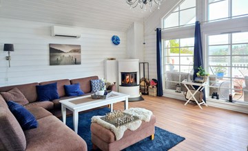 Amazing home in Fitjar with WiFi 3