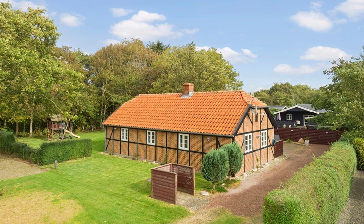 4 bedroom pet friendly home in Hemmet 1