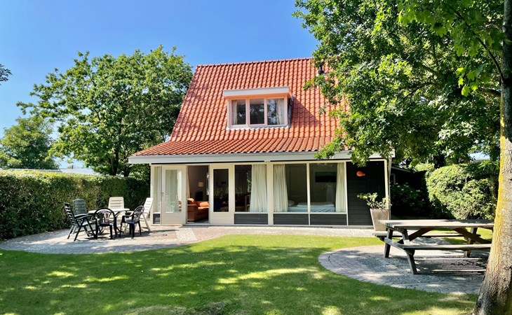 Holiday home Zonlicht 1