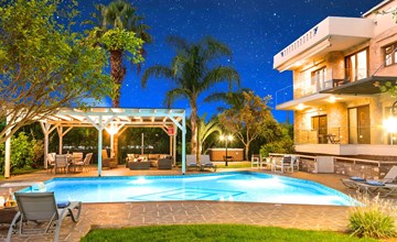 Mirsini Villa Privater Pool Jacuzzi 2