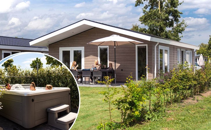 Leijhoeve 4 personen Wellness (Spa) 1