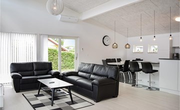 Gorgeous home in Juelsminde with sauna 2
