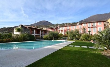 Stilvolle Wohnung in Toscolano Maderno 2