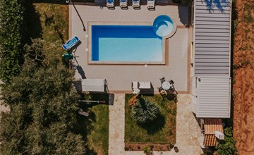 Zweistöckiges Ferienhaus Villa Dany 3