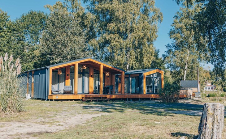 Lake View Scandi Scandi with Hottub & Sauna | 4 P 1