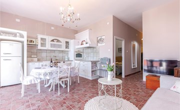 Awesome apartment in Dramalj with sauna 3